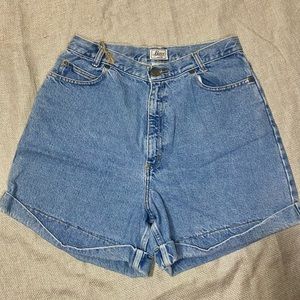 BASS HIGH RISE SHORTS